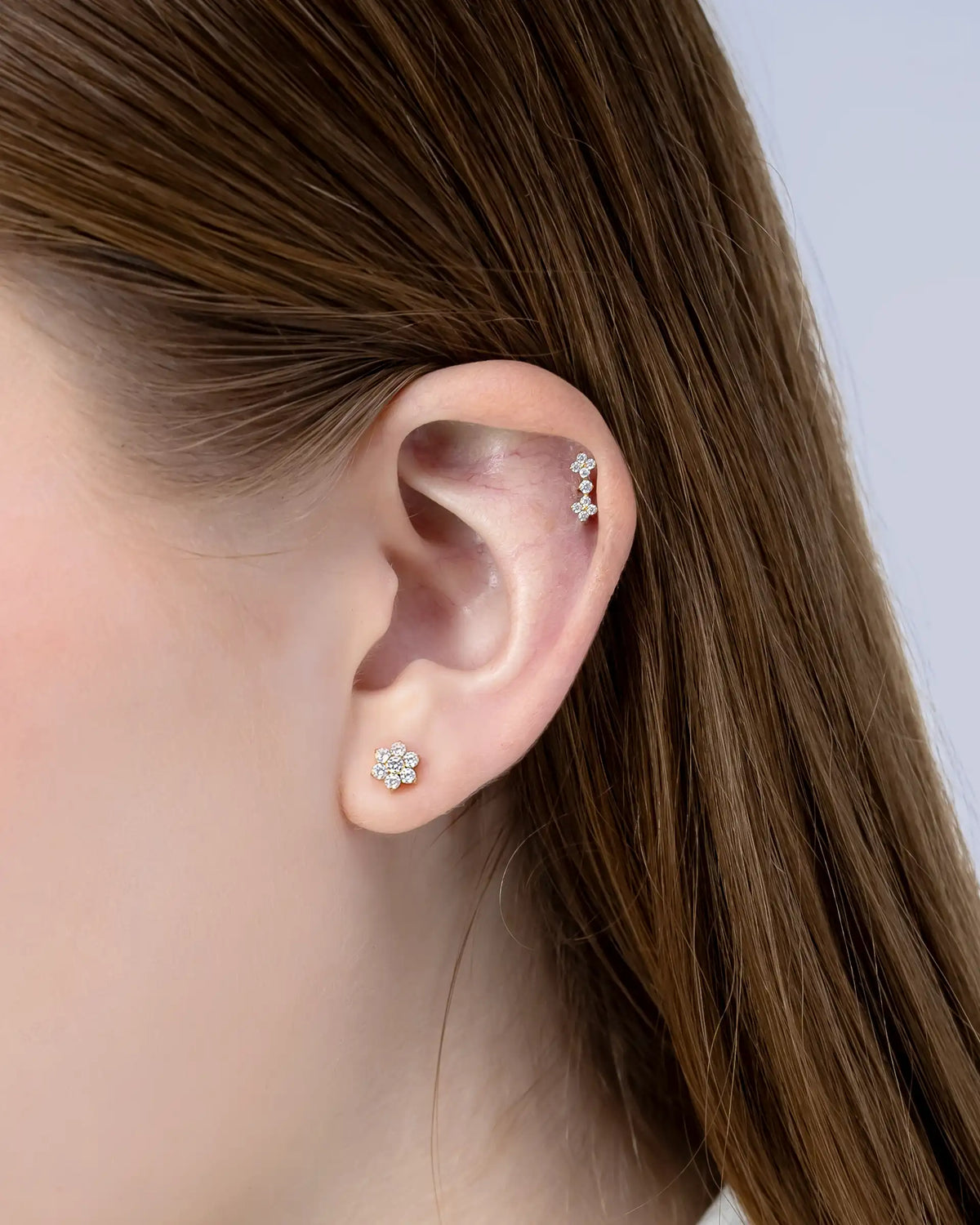 Naomi Flower Labret Flatback Earrings in Gold