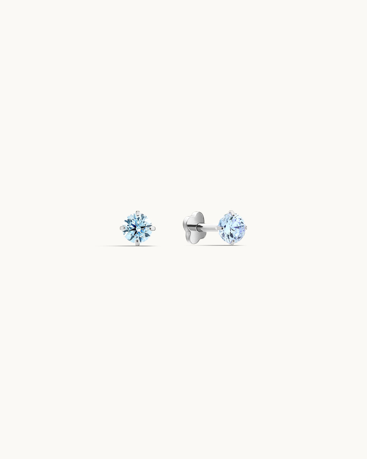 Caitlyn Solitaire Labret Flatback Earrings in Silver - 3mm