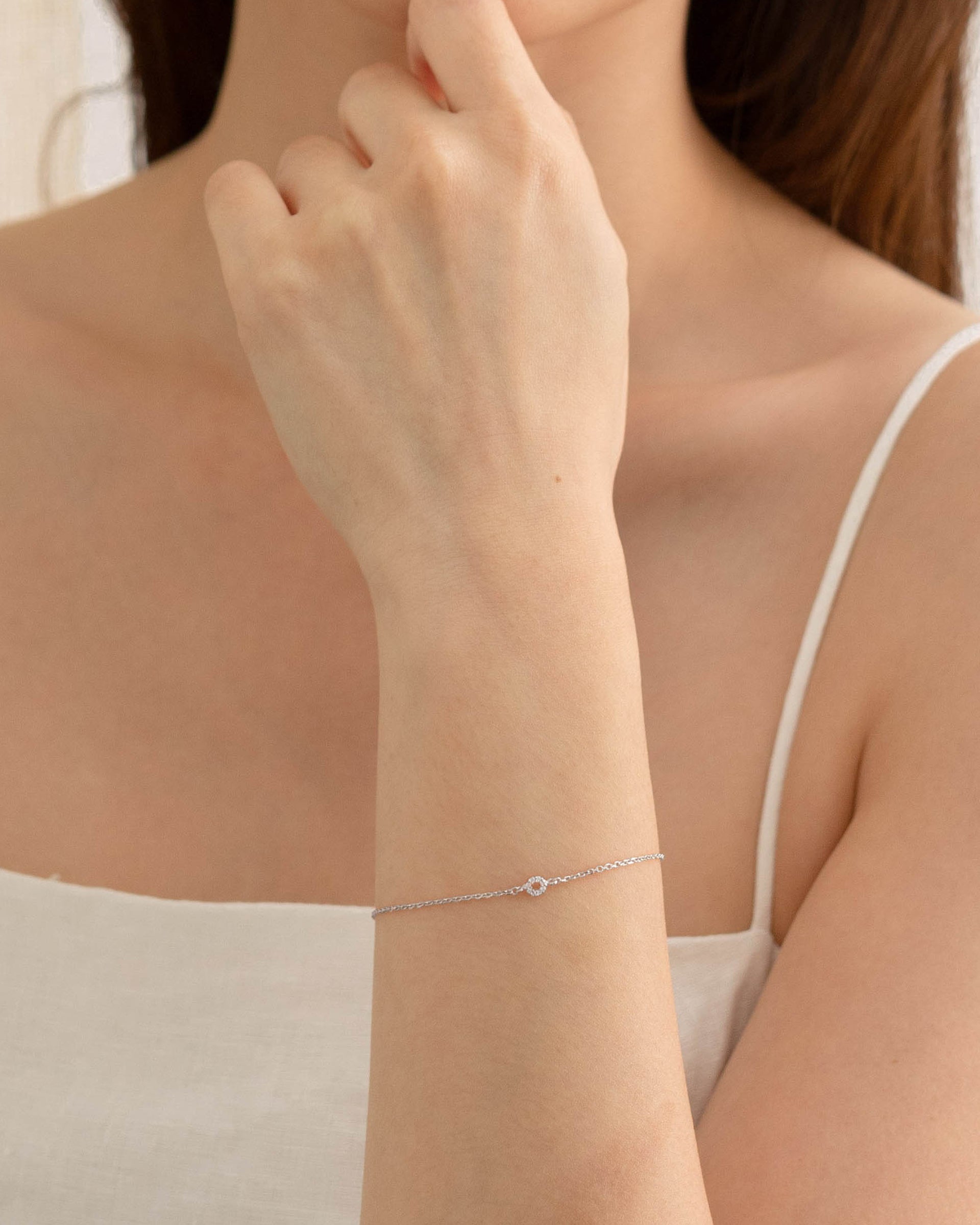 Romille Circle Bracelet in Silver