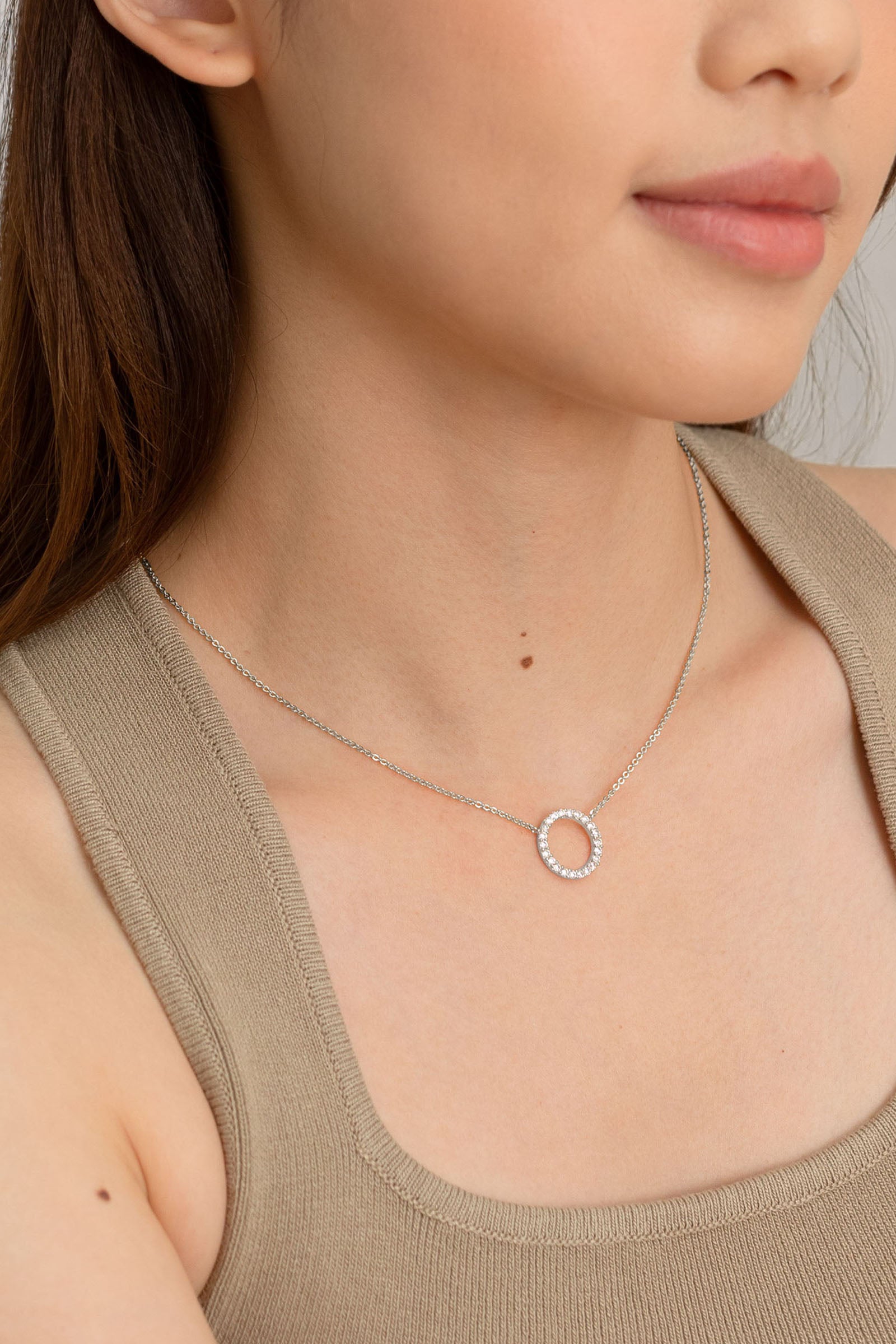 Gabriella Halo Necklace in Silver